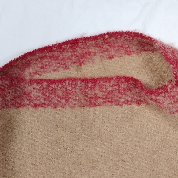 Burberry look soft feel poncho, no name or size - Picture 2 of 8